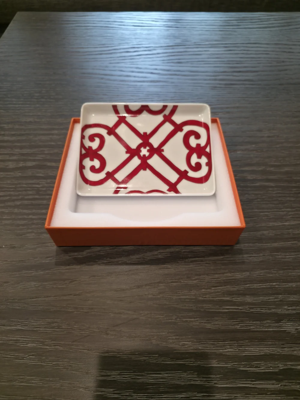 Hermès Balcon du Guadalquivir Red Porcelain Small Tray – Original Box
